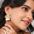 Blooming Hoori Studs Cackle With Love