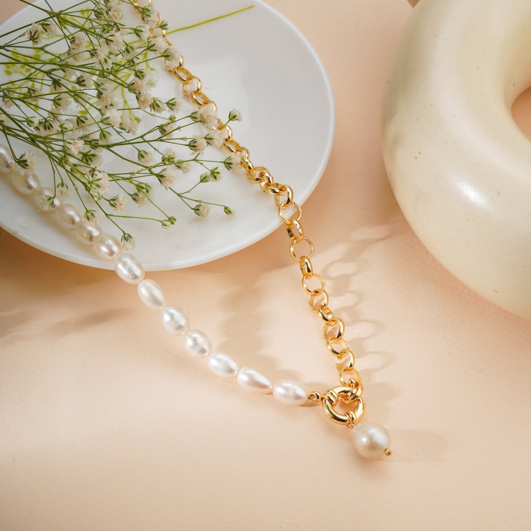 Baroque Cultured Freshwater Pearl and Paper Clip Chain Half-and-Half  Necklace in Sterling Silver with 18K Gold Plate | Zales