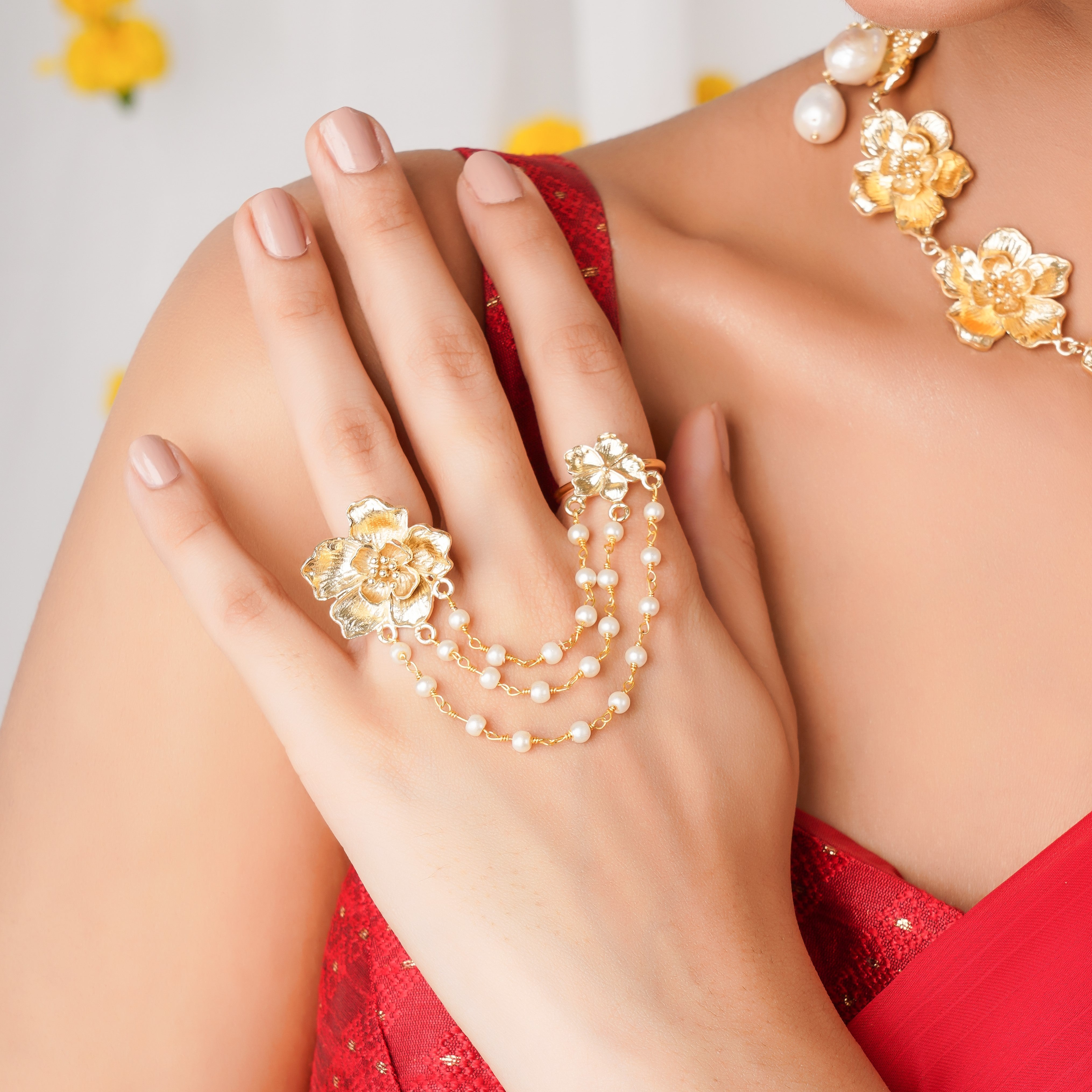 Elegant Kundan Finger Ring Bracelet